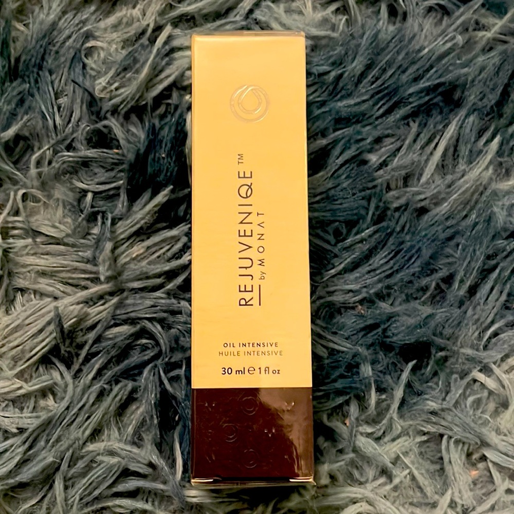 Monat Rejuvenique